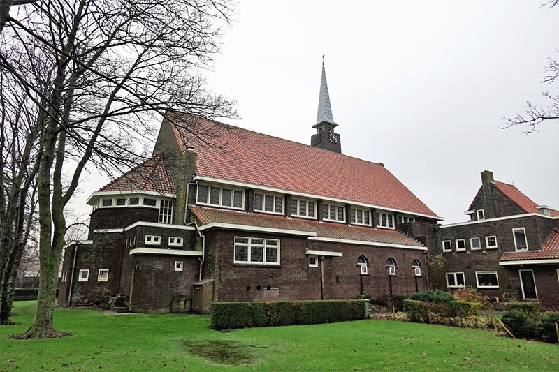 De Sint Michaëlkerk in Zuidschermer