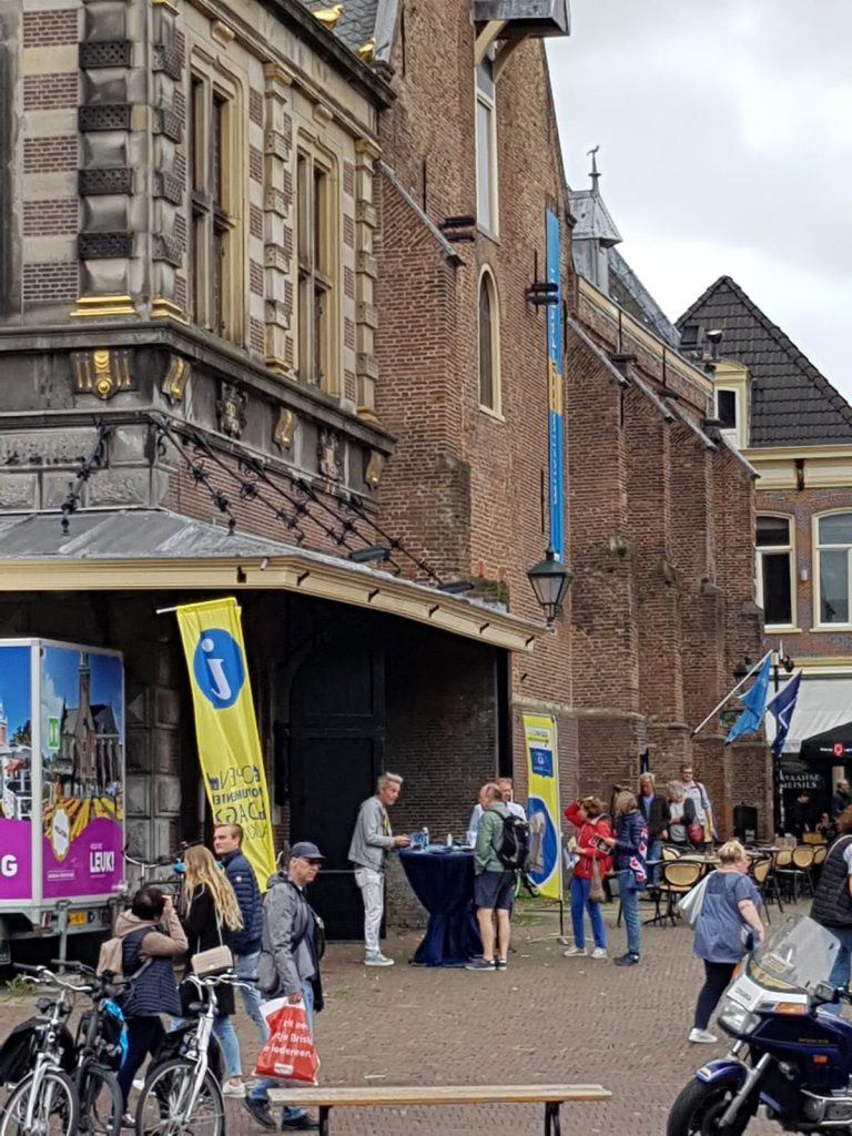 Informatiepunt bij het Waaggebouw