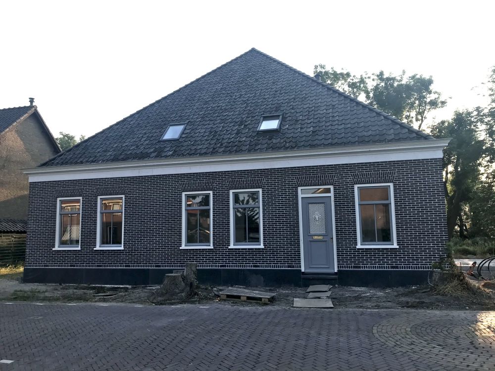 Inmiddels staat er een nieuwe stolp