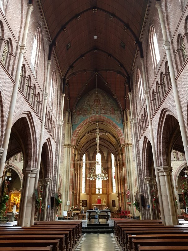 Interieur St. Laurentiuskerk