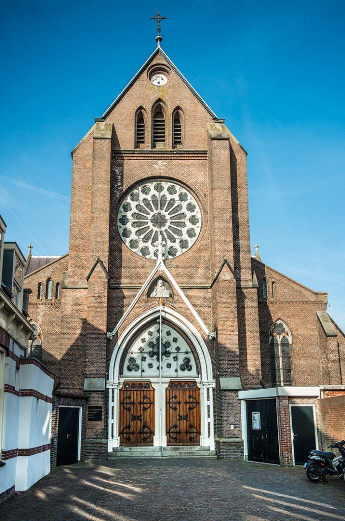 Exterieur St. Laurentiuskerk