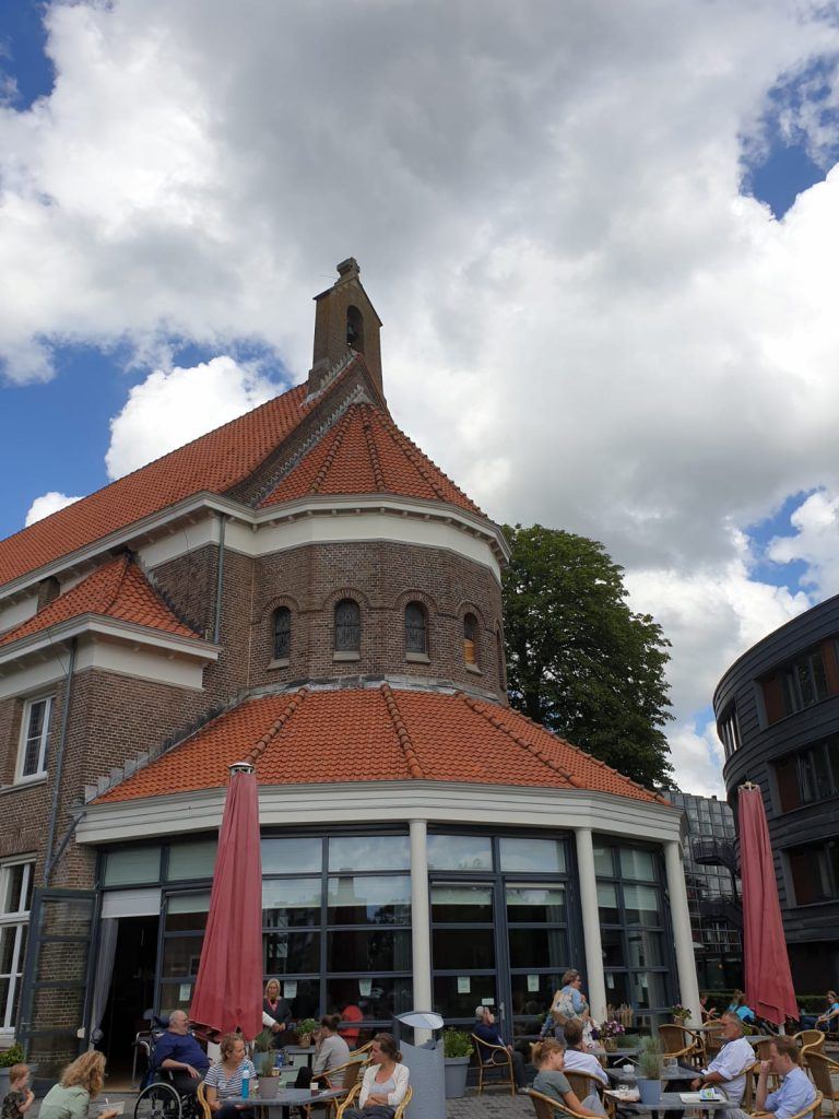 Exterieur Kapel Zorgcentrum Westerhout
