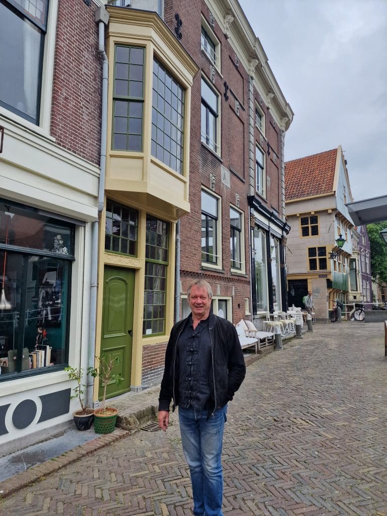 Rob-voor-het-smalste-huisje