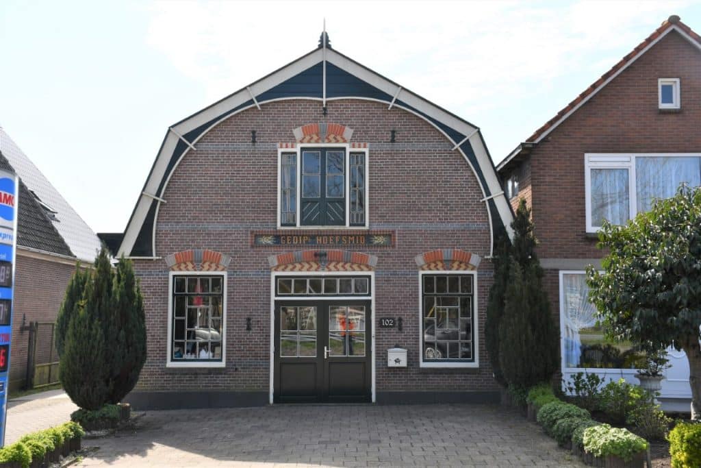 Het huis aan de Noordervaart 102 in Stompetoren