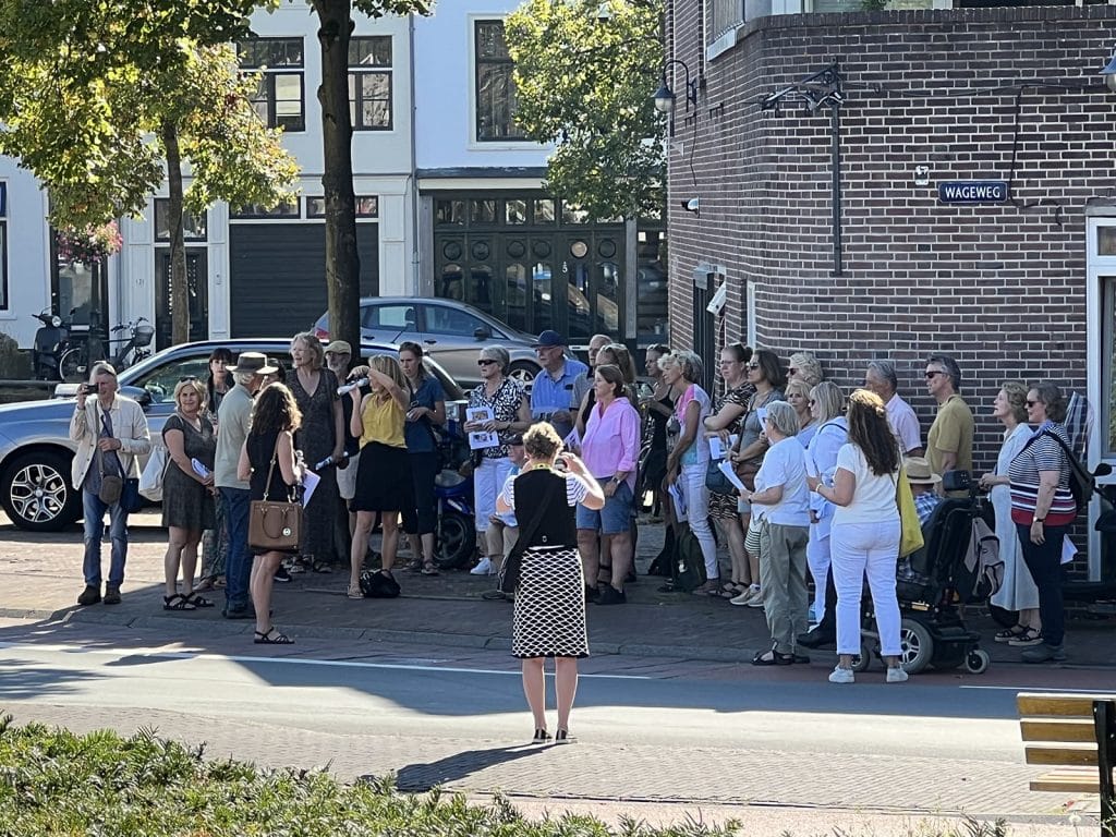 Wandeling Alkmaar Ontzet met Simone van der Vlugt en stadsarcheoloog Nancy