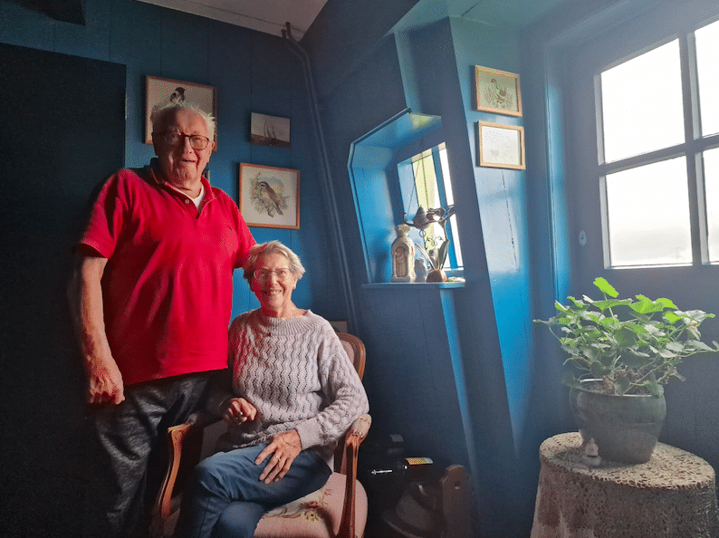 Truus en Kees strijkmolen I in de blauwe kamer