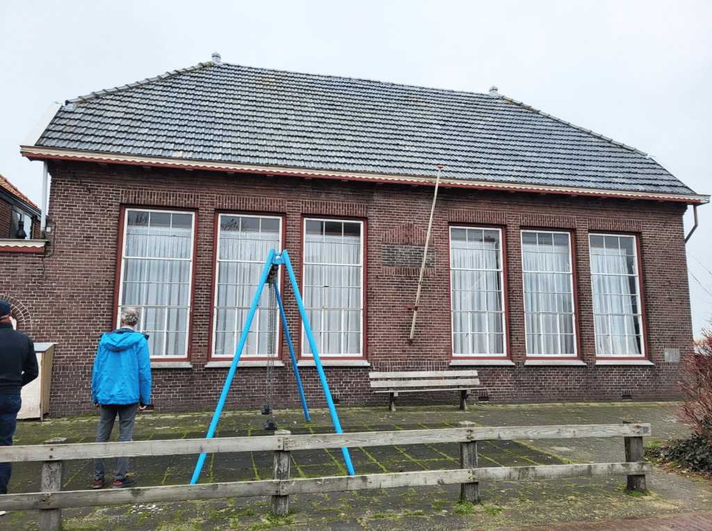 het Zwethuis bij Hervormde kerk Schermerhorn