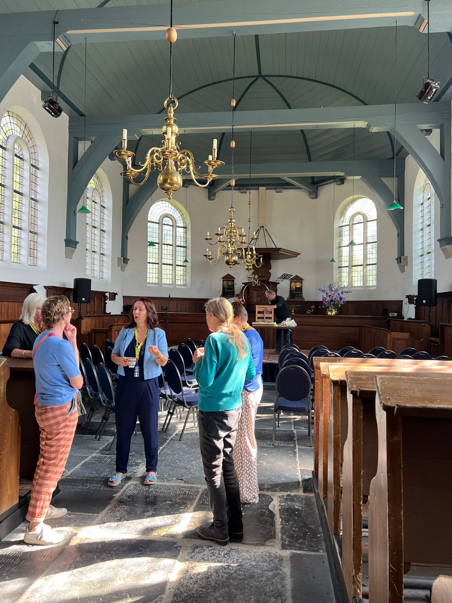 Interieur van de Dorpskerk Grootschermer tijdens Open Monumentendag 2024.