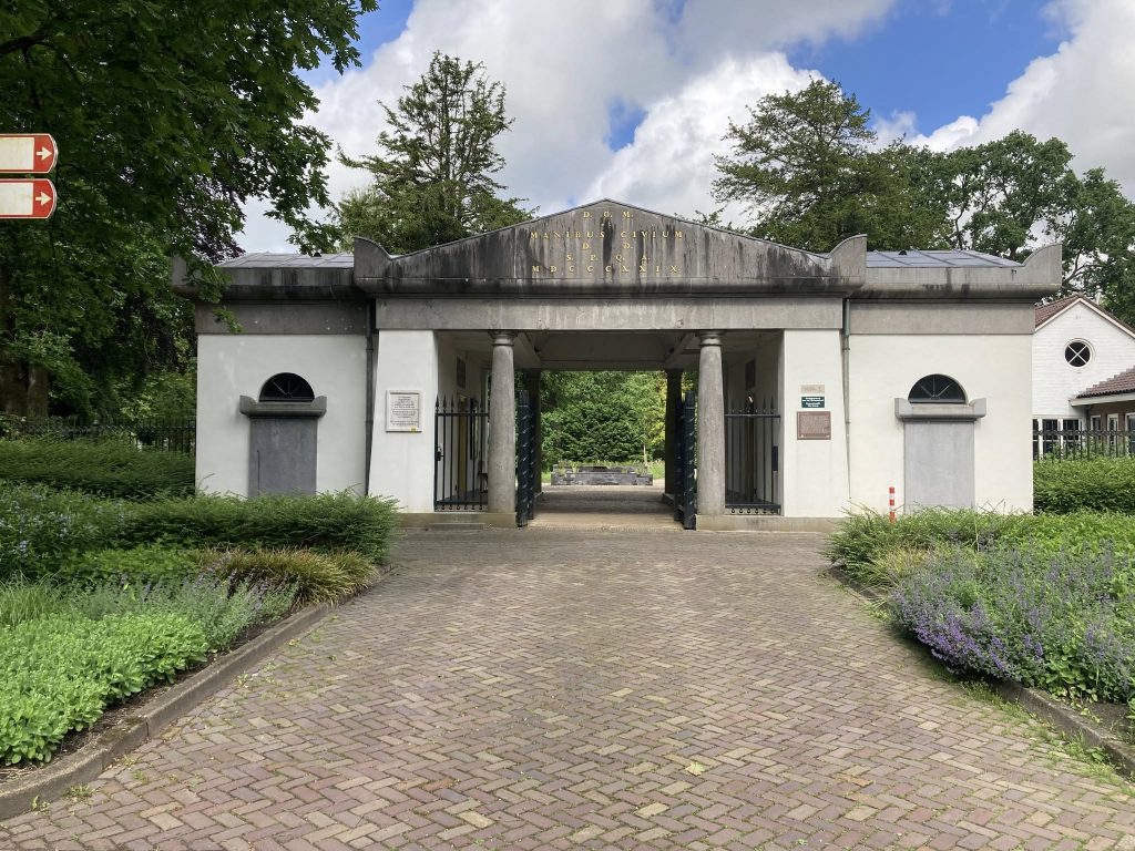 Arcadië in Alkmaar, Algemene begraafplaats aan de Westerweg