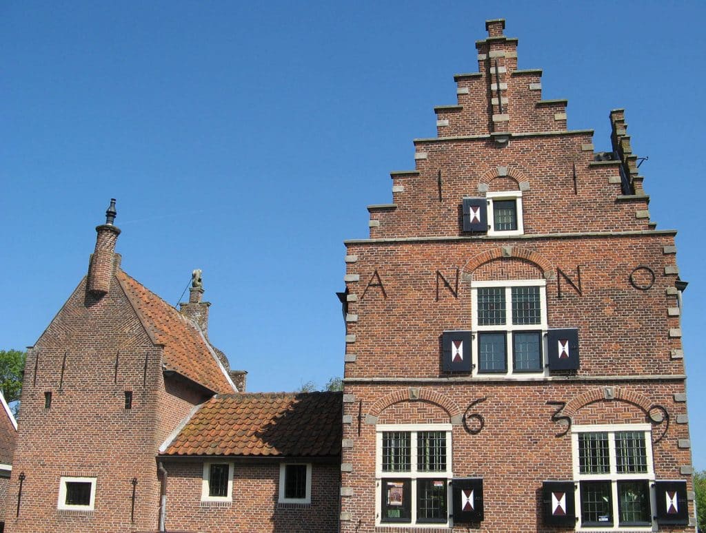 Raadhuis Grootschermer 2009. Foto J van Zanten.