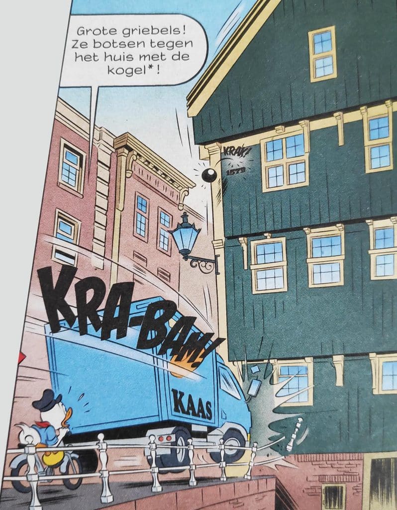 In nummer 17 van 2025 speelde Alkmaar een hoofdrol in het bekende weekblad Donald Duck. Hier ramt een vrachtwagen vol kaas het Huis met de Kogel.