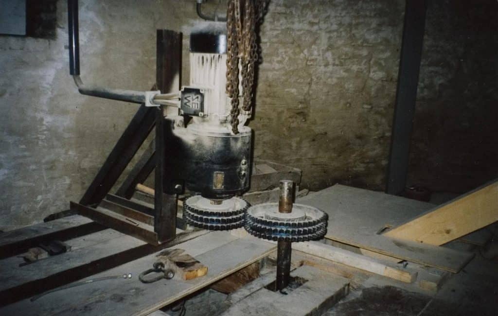 Interieur van de Molen van Piet. Circa 1995.