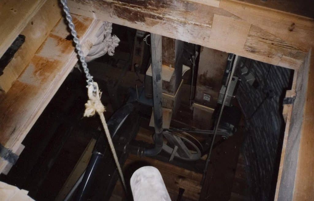 Interieur van de Molen van Piet. Circa 1995.