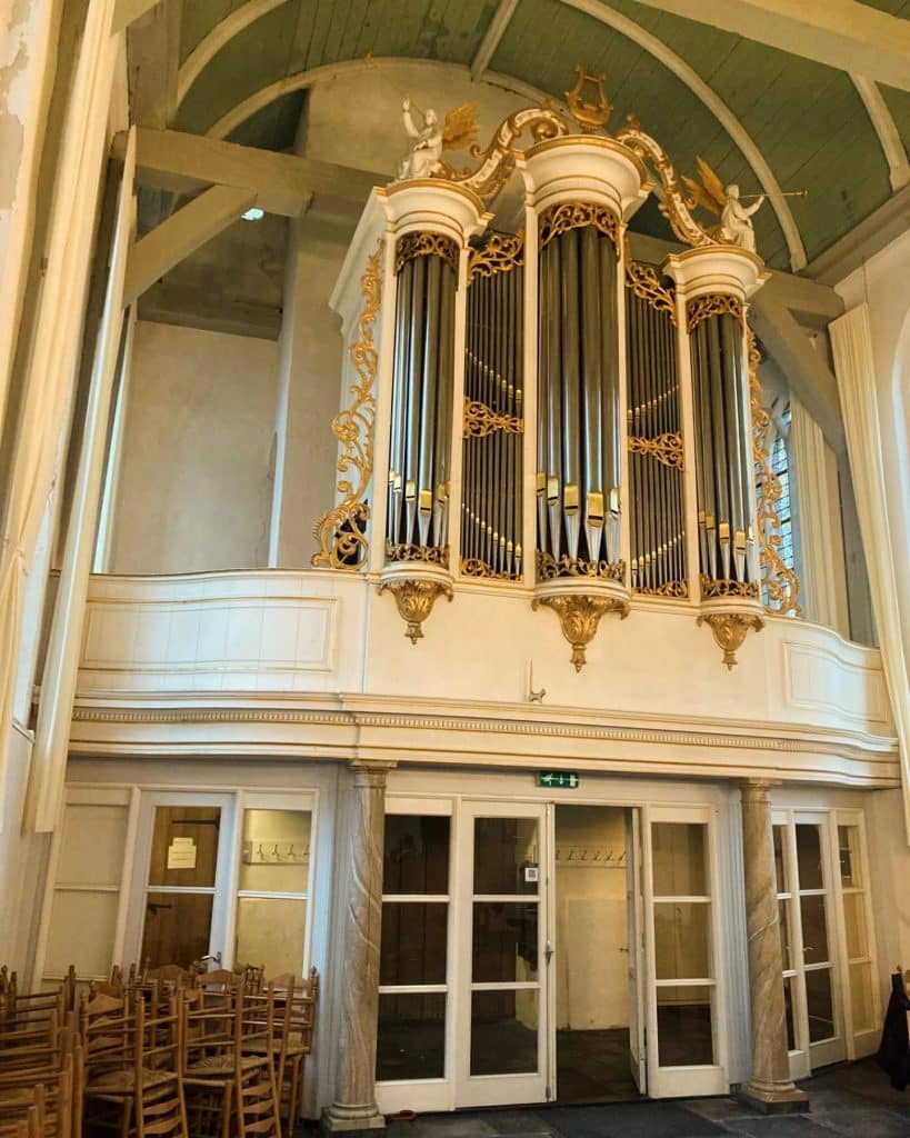 Orgel van de voormalige protestantse Kerk in Stompetoren
