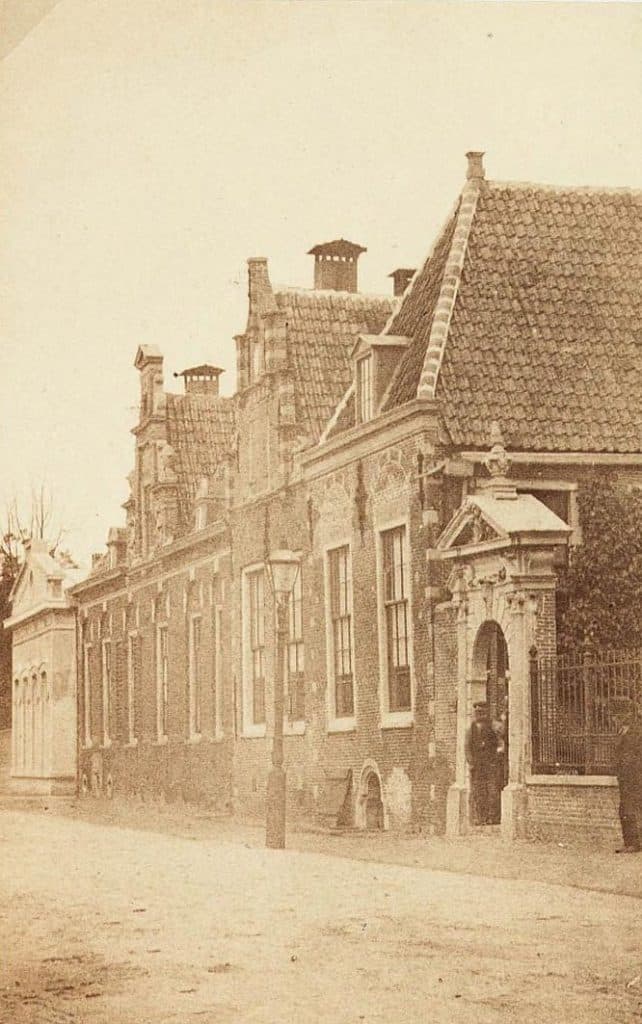 1868, de Nieuwesloot is gedempt.