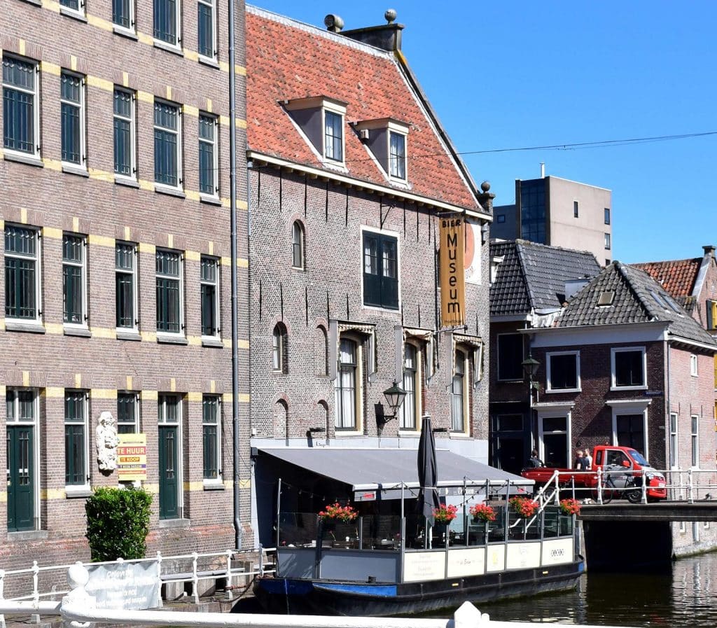 Proeflokaal De Boom.