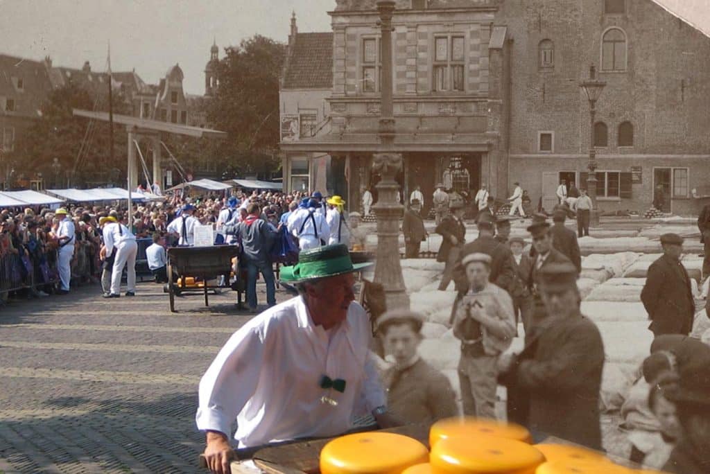 Waagplein Kaasmarkt ca. 1900 - 2013