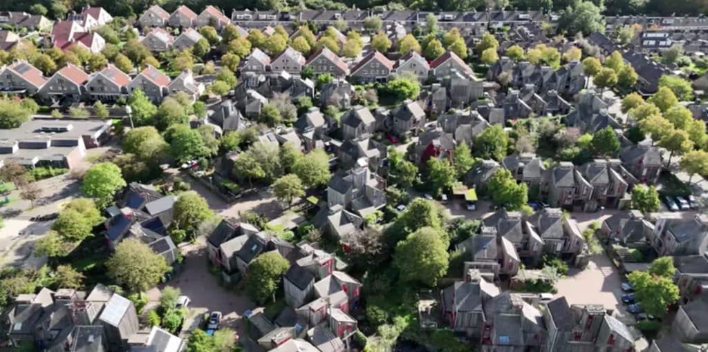 Bovenaanzicht van de wijk De Vier Vierkanten in Alkmaar Noord