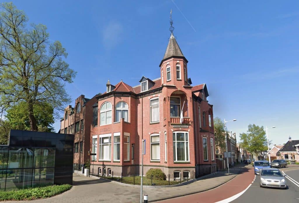 Voormalige Villa Kennemerhoek. Nu Luzac Alkmaar. Foto Google streetview.