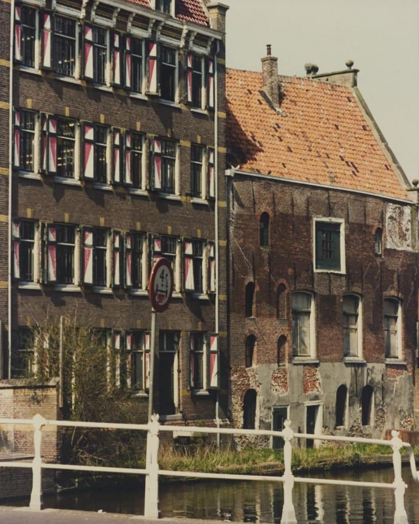 Voormalige bierbrouwerij aan de Voordam 1983 Foto Huizer