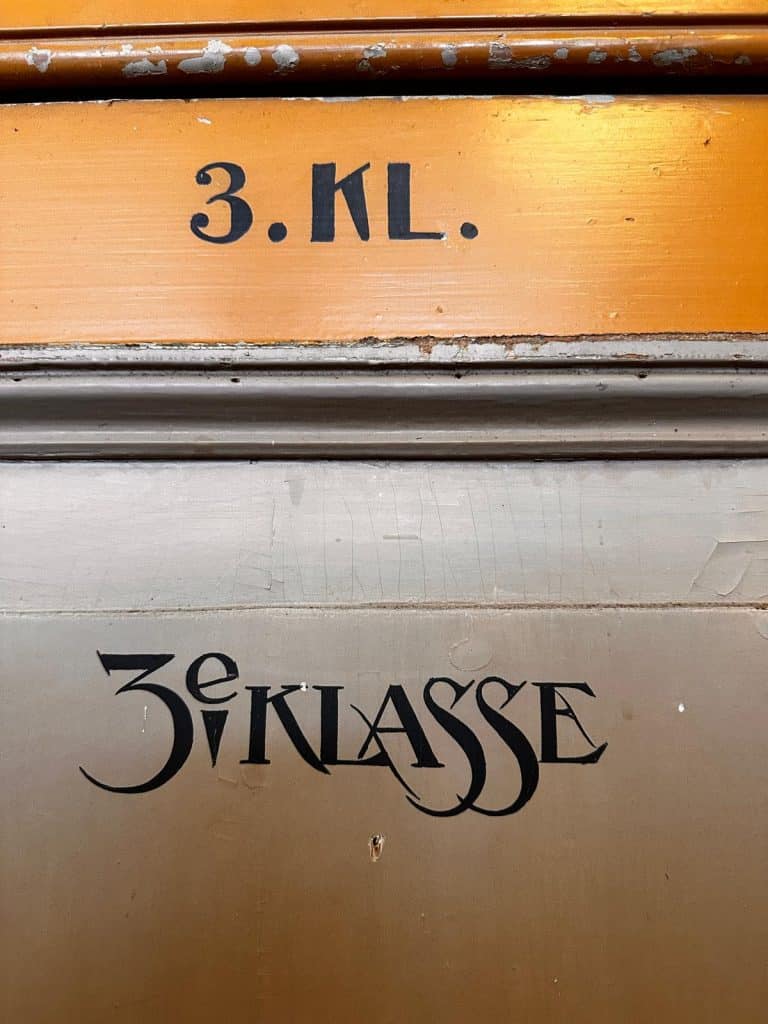 Detail in het Oude Volksbadhuis 2025