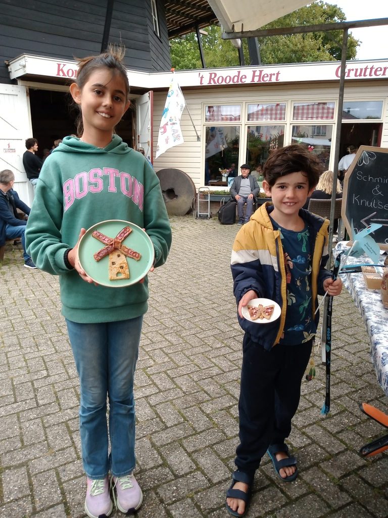 Pannenkoekwedstrijd bij Molen 't Roode Hert