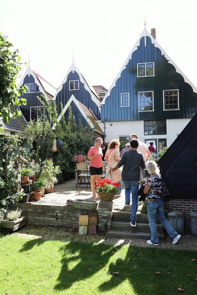 Tuin van Het Huis met de Arend in De Rijp