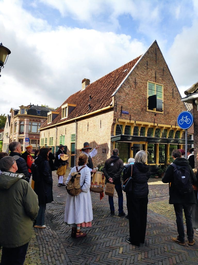 Vive les Gueux tijdens de muzikale wandeling