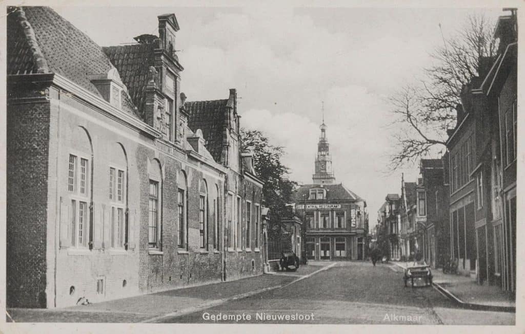 Huis van Achten ofwel Provenhuis van Nordingen. Circa 1935.