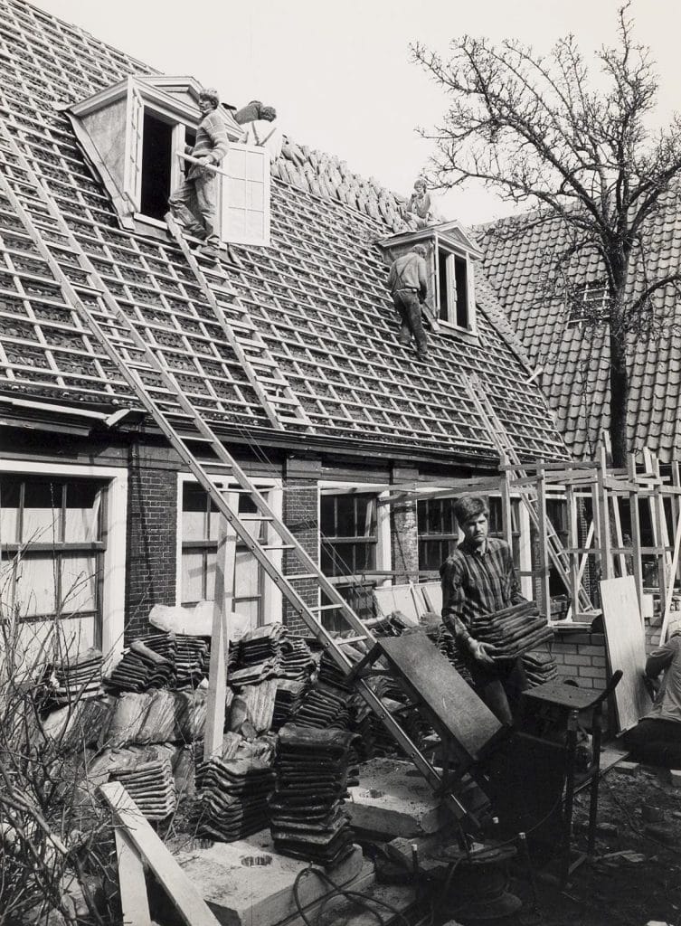 Restauratie van provenhuis van Nordingen of het Huis van Achten Foto J Elsinga 1987