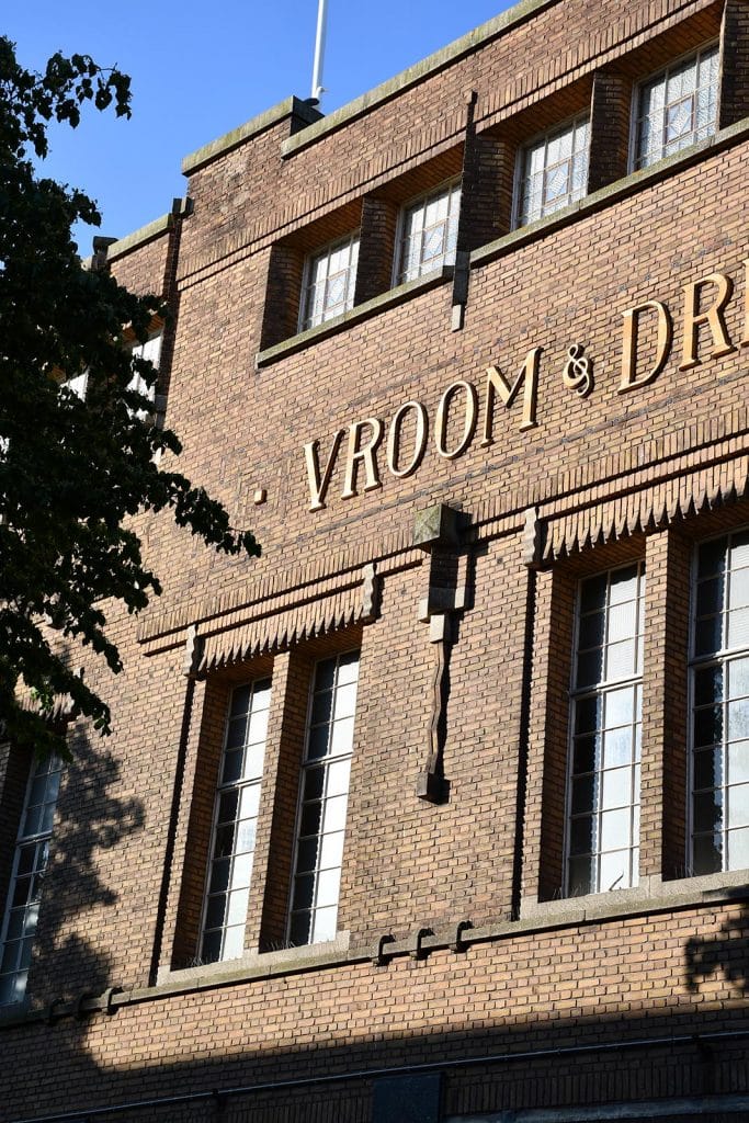 Vroom & Dreesmann aan de Laat in Alkmaar
