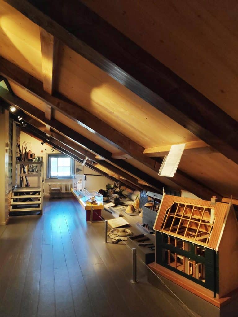 Zolder van Museum In ‘t Houten Huis in De Rijp.