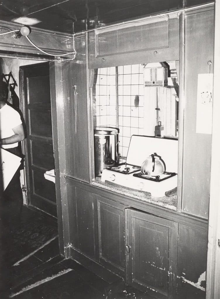 De kooknis in de woonkamer van het Hofje van Bijlevelt. Foto J. Elsinga 1984.
