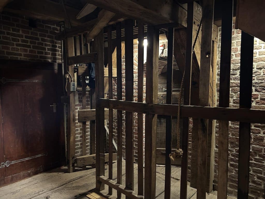 Entree naar de toren van het Waaggebouw.